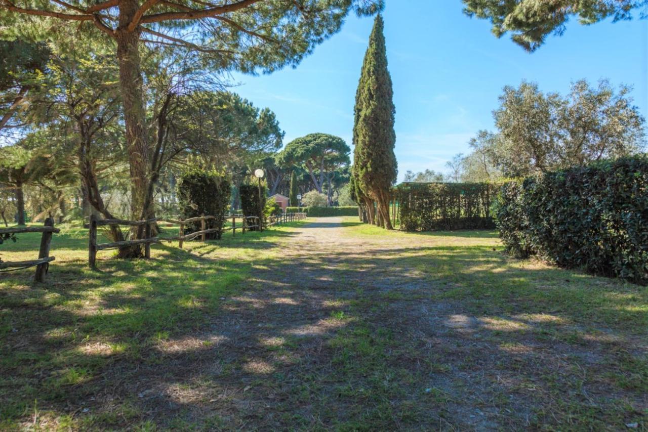 Residence La Canova II Марина-ди-Гроссето Экстерьер фото